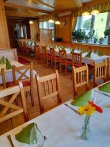 tisch gedeckt (8)